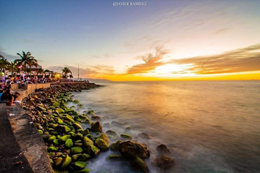 Downtown & Malecon Walking Tour in Puerto Vallarta