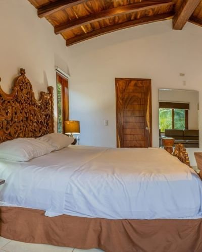 Accommodation Options at La Dulce Vista