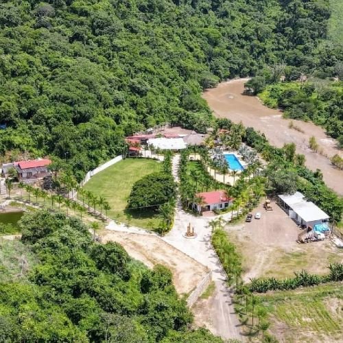 Planning Your Visit to La Dulce Vista