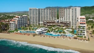 15 Best All-Inclusive Resorts in Puerto Vallarta for Families in 2025